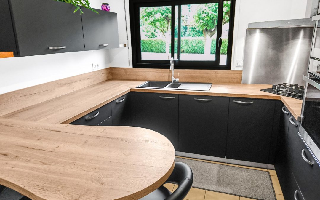 Cuisine noire à Bégaar